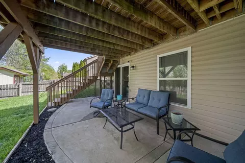 Exterior - 502 Rolling Acre Dr, Lithopolis, OH 43136 photo 13 of 17