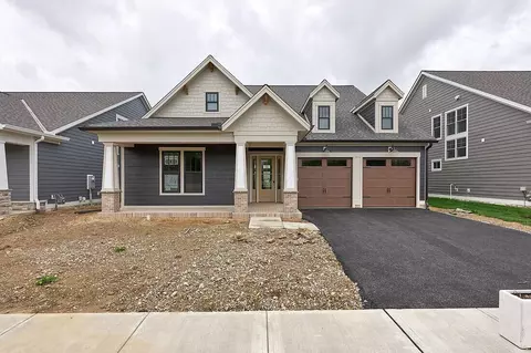 7505 Steeplechase Ln, New Albany, OH 43054
