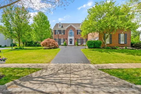 4750 Vista Ridge Dr, Dublin, OH 43017