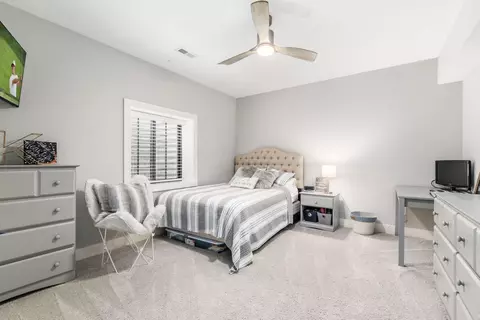 Bedroom - 6743 Hamlet Ct, Dublin, OH 43016 photo 4 of 4