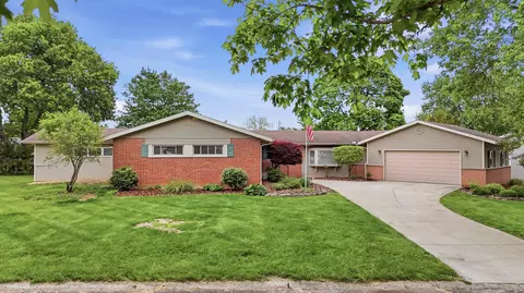 1003 Lynwood Ave, Circleville, OH 43113
