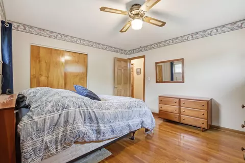 Bedroom - 1003 Lynwood Ave, Circleville, OH 43113 photo 4 of 6