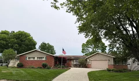 1003 Lynwood Ave, Circleville, OH 43113