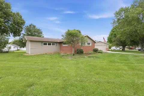 Exterior - 1003 Lynwood Ave, Circleville, OH 43113 photo 14 of 16