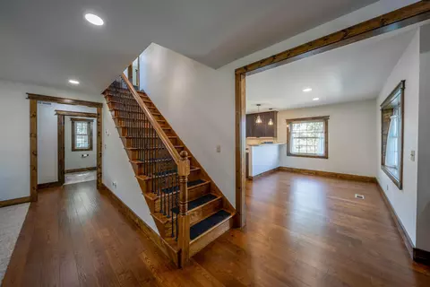 Entry Way - 1990 State Route 95, Edison, OH 43320 photo 8 of 13