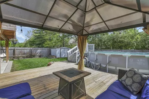 Exterior - 3974 Declaration Dr, Columbus, OH 43230 photo 3 of 14