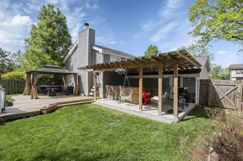 Exterior - 3974 Declaration Dr, Columbus, OH 43230 photo 6 of 14