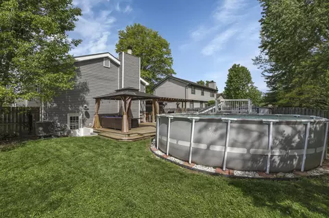 Exterior - 3974 Declaration Dr, Columbus, OH 43230 photo 11 of 14