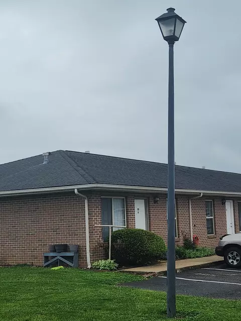109 Nora Dr, Frazeysburg, OH 43822