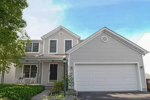 8147 Willow Brook Crossing Dr, Blacklick, OH 43004