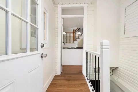 Entry Way - 334 E Morrill Ave, Columbus, OH 43207 photo 5 of 6