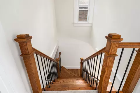 Entry Way - 334 E Morrill Ave, Columbus, OH 43207 photo 6 of 6