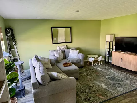 Living - 1902 Erika Dr, Springfield, OH 45503 photo 3 of 3