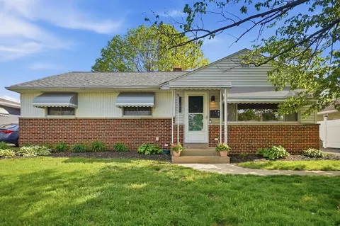 2691 Kenny Ln, Grove City, OH 43123
