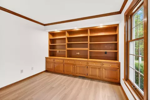 Living - 1978 Timberlake Dr, Delaware, OH 43015 photo 1 of 11