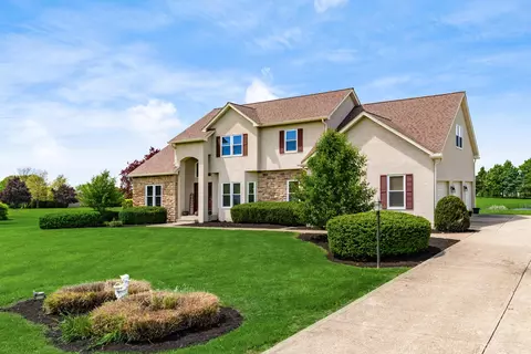 1691 E Glenhurst Dr NW, Lancaster, OH 43130