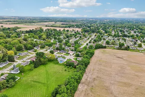 View/Area - 676 Fairlawn Dr, Circleville, OH 43113 photo 3 of 3
