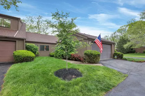 2044 Willowick # B, Columbus, OH 43229