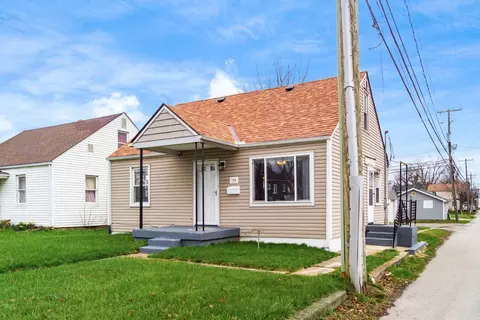 Exterior - 720 S Hampton Rd, Columbus, OH 43213 photo 2 of 5