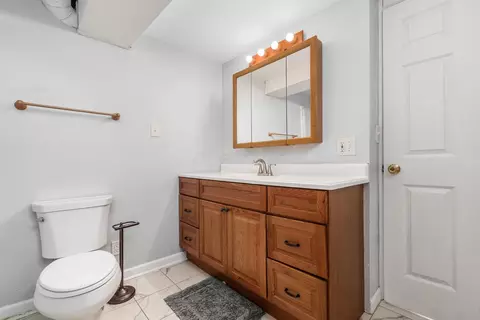 Bath - 720 S Hampton Rd, Columbus, OH 43213 photo 3 of 3