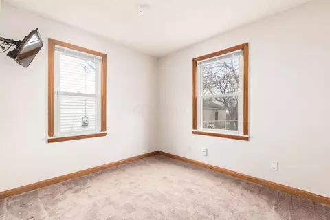 Bedroom - 720 S Hampton Rd, Columbus, OH 43213 photo 4 of 6