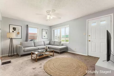 Living - 720 S Hampton Rd, Columbus, OH 43213 photo 1 of 5