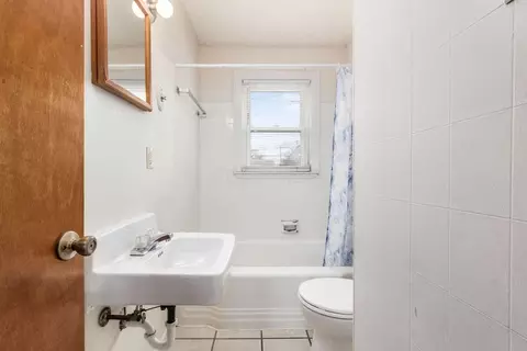Bath - 720 S Hampton Rd, Columbus, OH 43213 photo 1 of 3