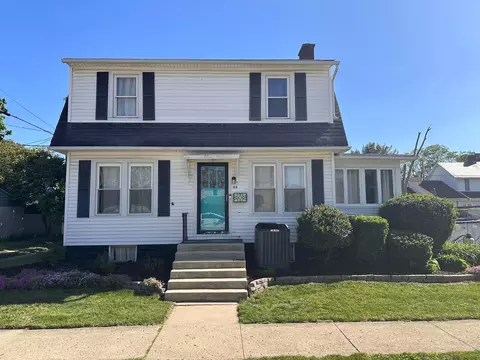 69 Cherry St, Ashville, OH 43103