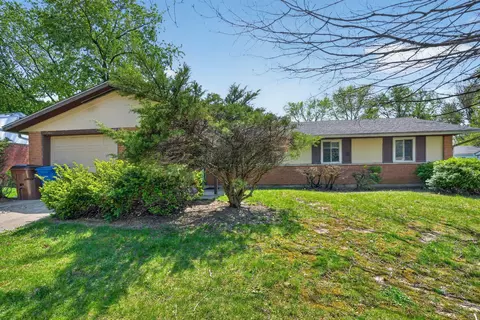3687 Panama Dr, Westerville, OH 43081