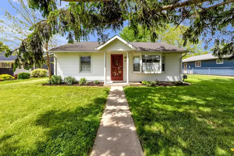 305 N Jefferson St, Utica, OH 43080
