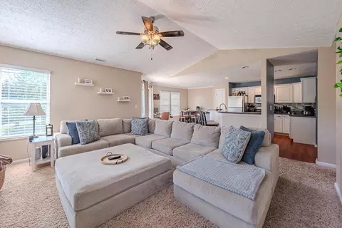 3430 Fishinger Mill Dr, Hilliard, OH 43026