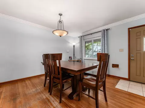 Dining - 3186 Mountview Rd, Columbus, OH 43221 photo 1 of 4