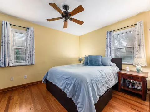 Bedroom - 3186 Mountview Rd, Columbus, OH 43221 photo 3 of 7