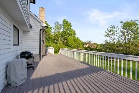 Exterior - 19 Browning Ct, Dublin, OH 43017 photo 14 of 24