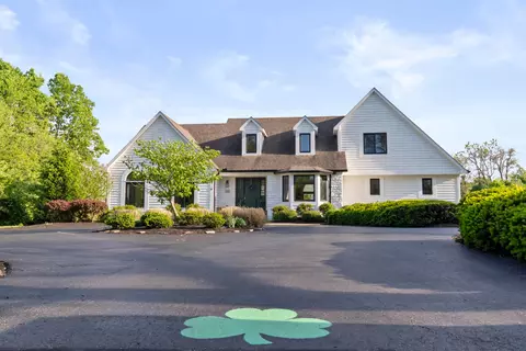 Exterior - 19 Browning Ct, Dublin, OH 43017 photo 6 of 24