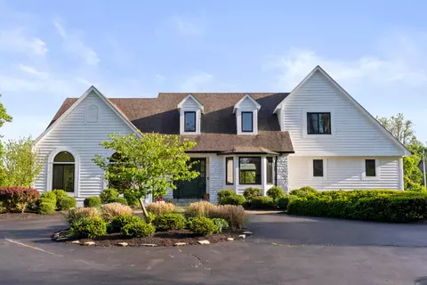 Exterior - 19 Browning Ct, Dublin, OH 43017 photo 4 of 24