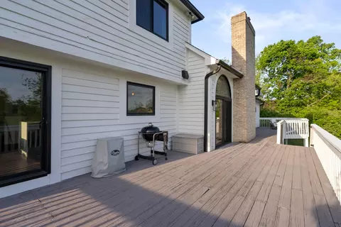 Exterior - 19 Browning Ct, Dublin, OH 43017 photo 10 of 24