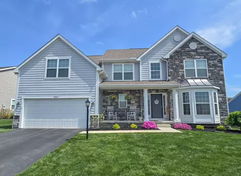 10060 New California Dr, Plain City, OH 43064