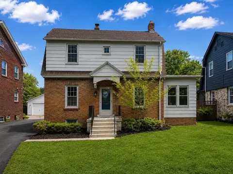 2449 Dale Ave, Bexley, OH 43209