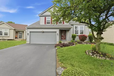 1661 Green Friar Dr, Columbus, OH 43228