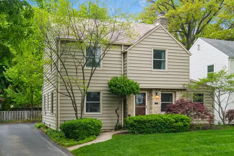 60 W Schreyer Pl, Columbus, OH 43214