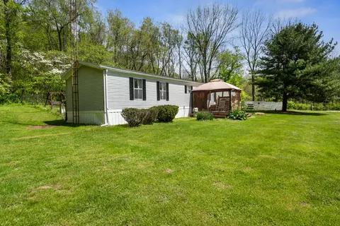 Exterior - 2855 Osborn Rd NE, Newark, OH 43055 photo 32 of 33