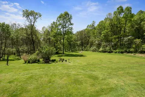 Exterior - 2855 Osborn Rd NE, Newark, OH 43055 photo 14 of 33