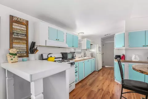 Kitchen - 2855 Osborn Rd NE, Newark, OH 43055 photo 1 of 2