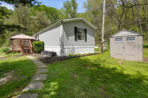 Exterior - 2855 Osborn Rd NE, Newark, OH 43055 photo 20 of 33