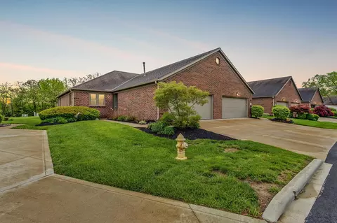 76 Welshire Ct, Delaware, OH 43015