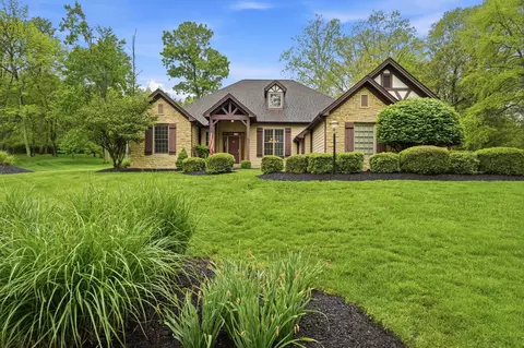 1159 Stone Run Ct, Lancaster, OH 43130