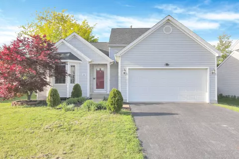 144 Winesap St, Pataskala, OH 43062