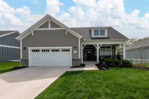 131 Glenshire Ct, Granville, OH 43023