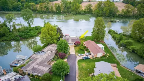 View/Area - 50 Barton Pl, Hebron, OH 43025 photo 12 of 17